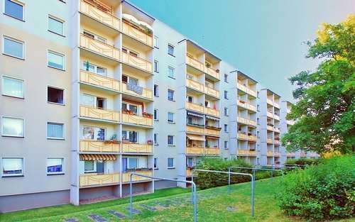 Foto - Wohnung zum Mieten in Zwickau 756,00 € 126 m²