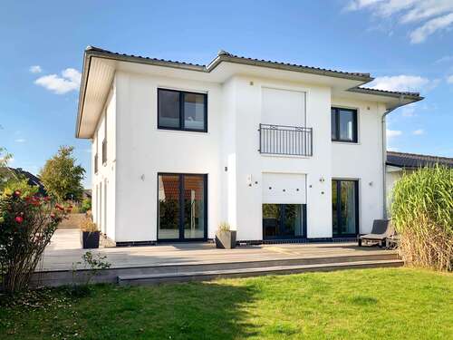 Foto - Haus zum Kaufen in Dänischenhagen 920.000,00 € 206 m²