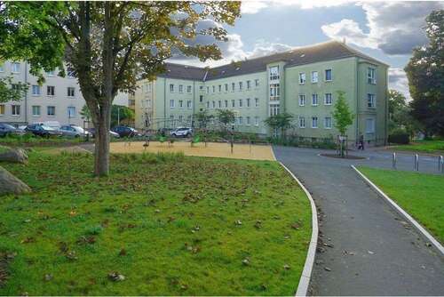 Foto - Wohnung zum Mieten in Plauen 348,24 € 65.83 m²