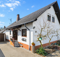 Haus zum Kaufen in Idstein 450.000,00 € 153.65 m²