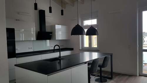 Foto - Wohnung zum Mieten in Hof 1.250,00 € 100 m²