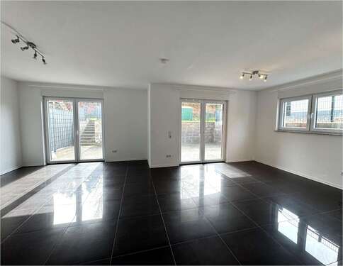 Foto - Wohnung zum Mieten in Bruchmühlbach-Miesau 1.350,00 € 86 m²