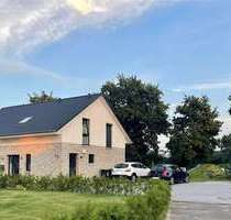 Haus zum Kaufen in Hennstedt 495.000,00 € 146.66 m²