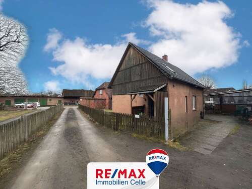 Foto - Haus zum Kaufen in Winsen 129.000,00 € 125 m²