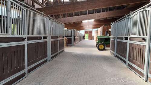 Foto - Spezialgewerbe in Ostrohe 1.300.000,00 € 44166 m²