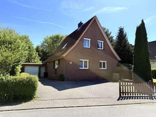 Foto - Haus zum Kaufen in Bad Bramstedt 350.000,00 € 105 m²