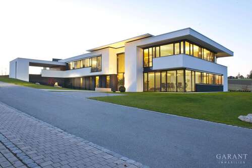 Foto - Büro in Fürstenzell 1.990.000,00 € 649 m²