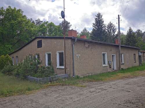 Foto - Haus zum Kaufen in Mewegen 105.000,00 € 271 m²