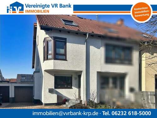 Foto - Haus zum Kaufen in Ketsch 599.000,00 € 146 m²