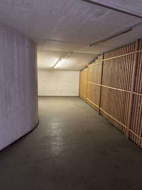 Foto - Garage zu vermieten in Frankfurt am Main 200,00 € 26 m²