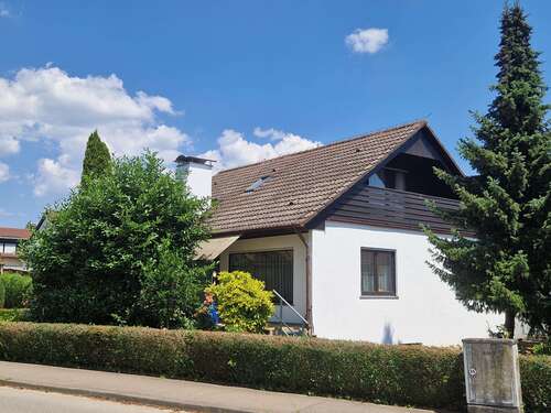 Foto - Haus zum Kaufen in Heiningen 419.000,00 € 121.71 m²