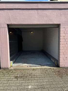 Foto - Garage zu vermieten in Frankfurt am Main 120,00 € 15 m²