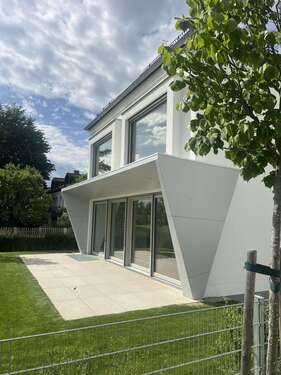 Foto - Haus zum Kaufen in München 2.190.000,00 € 218 m²