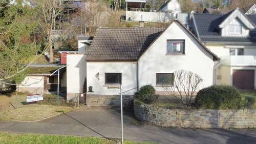 Foto - Haus zum Kaufen in Hennef 183.700,00 € 148 m²