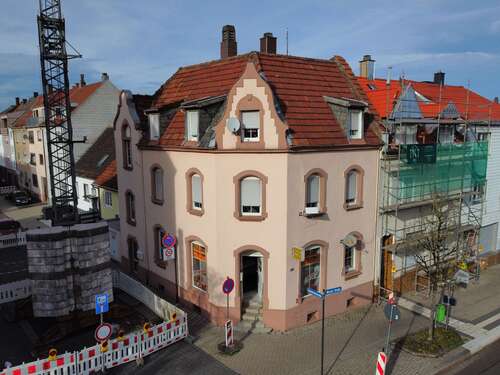 Foto - Haus zum Kaufen in Pirmasens 130.000,00 € 143.9 m²