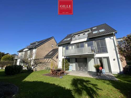 Foto - Haus zum Kaufen in Neuss 1.300.000,00 € 352 m²