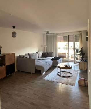 Foto - Wohnung zum Mieten in Kirchheim 950,00 € 64.52 m²