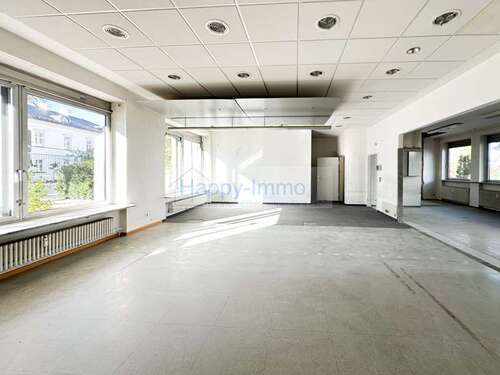 Foto - Einzelhandel in Sauerlach 2.574,00 € 136 m²