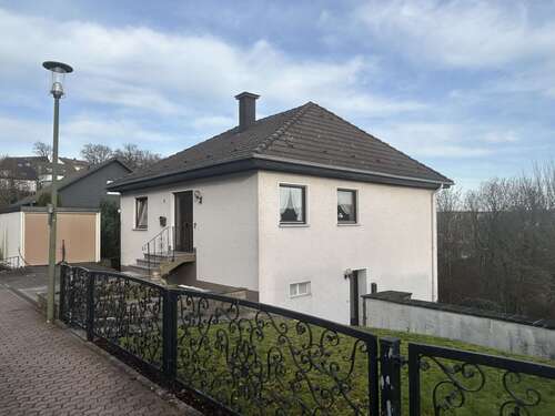 Foto - Haus zum Kaufen in Schalksmühle 235.000,00 € 134 m²