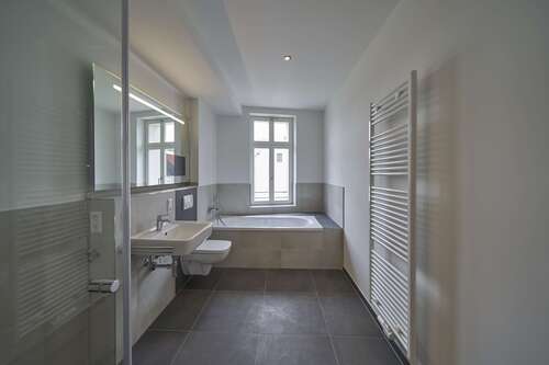 Foto - Wohnung zum Mieten in Hainichen 739,00 € 97.56 m²