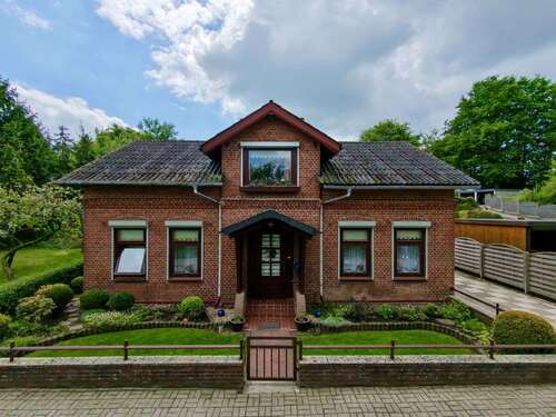 Foto - Haus zum Kaufen in Süderbrarup 160.000,00 € 108 m²