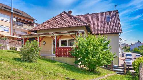 Foto - Haus zum Kaufen in Niefern-Öschelbronn Öschelbronn 390.000,00 € 166 m²