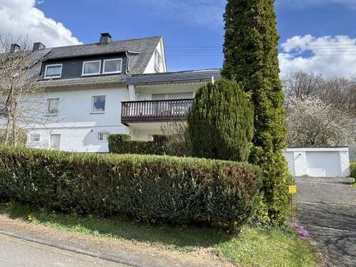 Foto - Haus zum Kaufen in Neunkirchen 249.000,00 € 147.7 m²