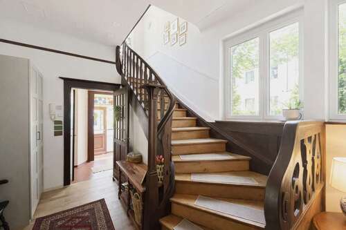 Foto - Haus zum Kaufen in Wiesbaden 880.000,00 € 154.95 m²