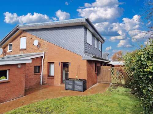 Foto - Haus zum Kaufen in Büdelsdorf 330.000,00 € 144 m²