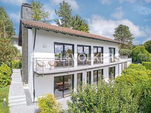 Foto - Haus zum Kaufen in Glashütten 998.000,00 € 284 m²