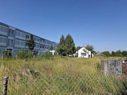 Foto - Grundstück zu verkaufen in München-Feldmoching-Hasenbergl 5.500.000,00 € 3253 m²