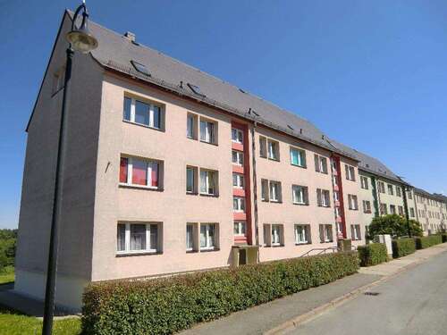 Foto - Wohnung zum Mieten in Auma-Weidatal 350,20 € 41.2 m²