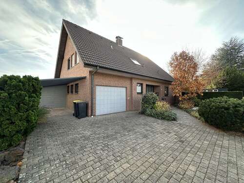 Foto - Haus zum Kaufen in Hückelhoven Ratheim 499.000,00 € 141.37 m²