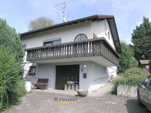 Foto - Haus zum Kaufen in Aulendorf-Zollenreute 470.000,00 € 193.98 m²