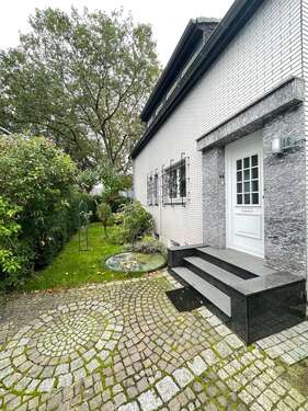 Foto - Haus zum Kaufen in Duisburg 569.000,00 € 156.76 m²