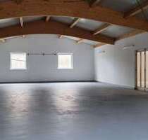 Halle in Moosthening 1.500,00 € 265 m²