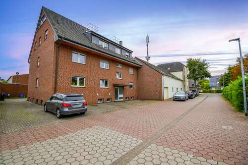 Foto - Haus zum Kaufen in Moers 995.000,00 € 447 m²