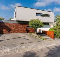 Haus zum Kaufen in Hennef-Sieg 1.925.000,00 € 306 m²