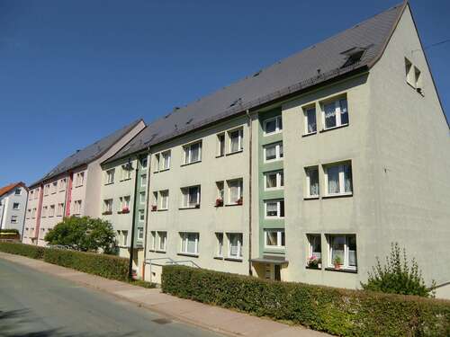 Foto - Wohnung zum Mieten in Auma-Weidatal 419,10 € 57.8 m²