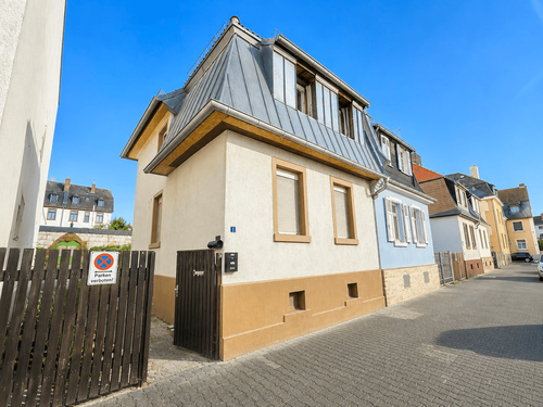 Foto - Haus zum Kaufen in Frankfurt am Main 298.000,00 € 74 m²