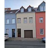 Haus zum Kaufen in Aschersleben 30.000,00 € 106 m²