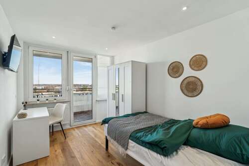 Foto - WG-Zimmer in Unterhaching 745,00 € 11 m²