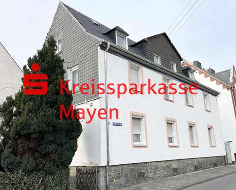 Foto - Haus zum Kaufen in Mayen 348.000,00 € 300 m²
