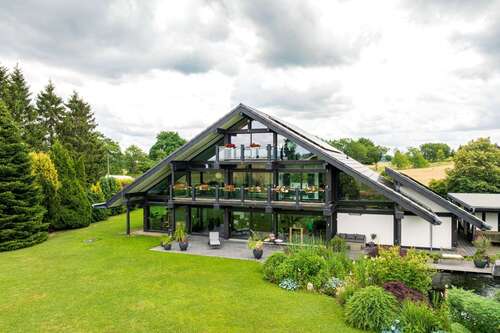 Foto - Haus zum Kaufen in Hellenthal 895.000,00 € 396 m²