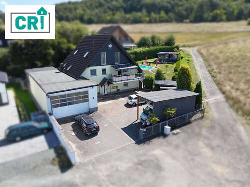 Foto - Haus zum Kaufen in Lohra Kirchvers 529.900,00 € 305 m²