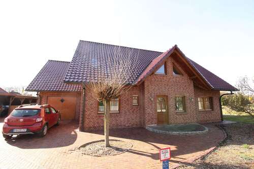 Foto - Haus zum Kaufen in Lähden 399.000,00 € 174.06 m²