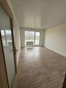 Foto - Wohnung zum Mieten in Osternienburger Land 385,00 € 74 m²