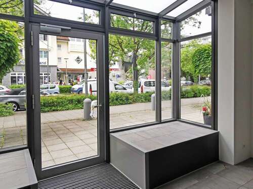 Foto - Einzelhandel in Unterhaching 945,00 € 47.09 m²