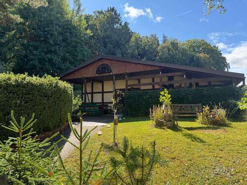 Foto - Haus zum Kaufen in Aue-Bad Schlema 330.000,00 € 299 m²