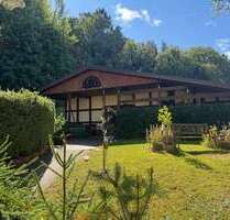 Haus zum Kaufen in Aue-Bad Schlema 330.000,00 € 299 m²